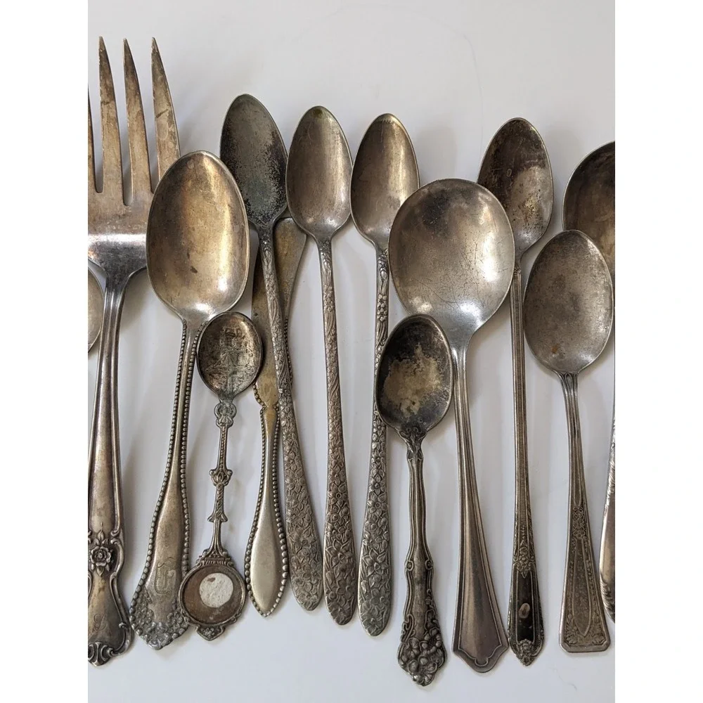 Antique Vintage Silverplate Flatware Craft Lot 31 Pieces Ornate Mixed Silverware